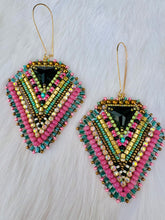 Load image into Gallery viewer, Arrowhead Earrings
